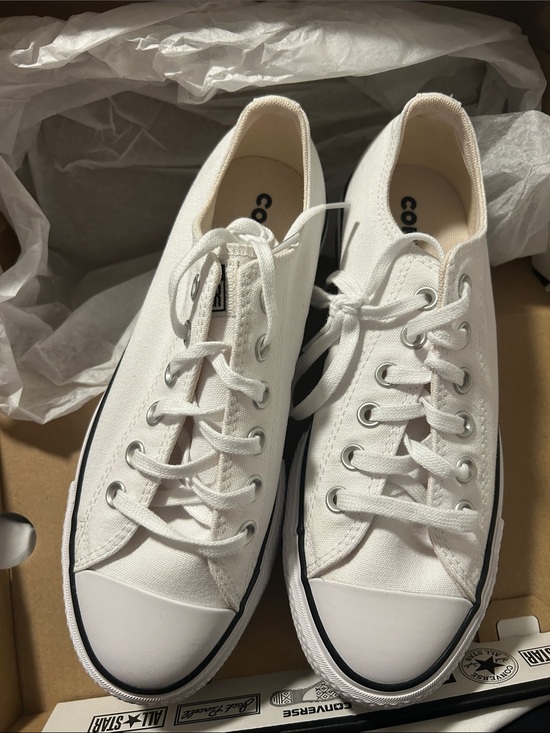 Converse Shoes - Converse Chuck Taylor All Star Low Top Platform Sneakers - White
